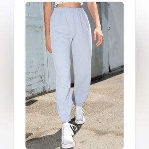 Brandy Melville John  Galt Rosa Sweatpants